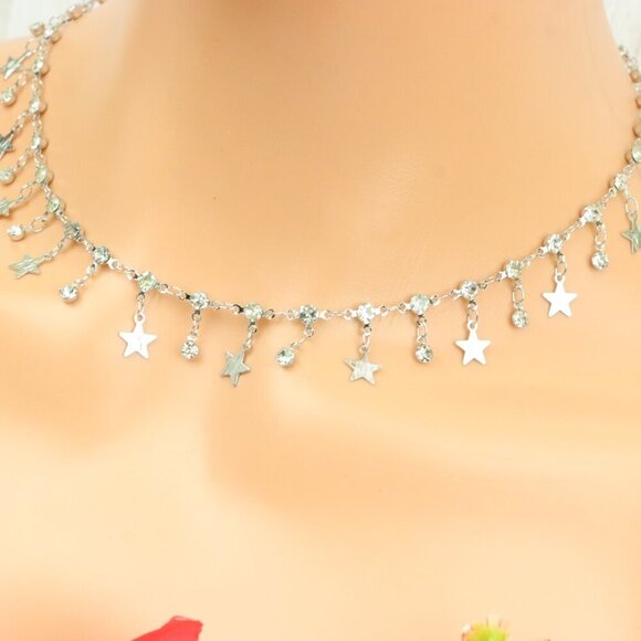 "Minimalist & Elegant Necklace Chain – Perfect for Women & Girls | UNVRC1312 - Picture 2 of 10